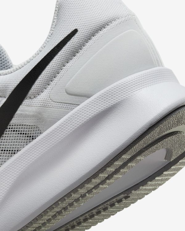 Nike Run Swift 3 - Image 8