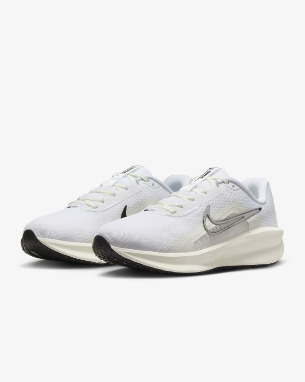 Nike Downshifter 13 - Image 5