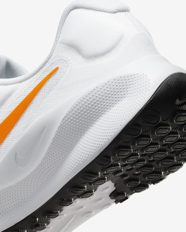 Nike Revolution 7 - Image 8